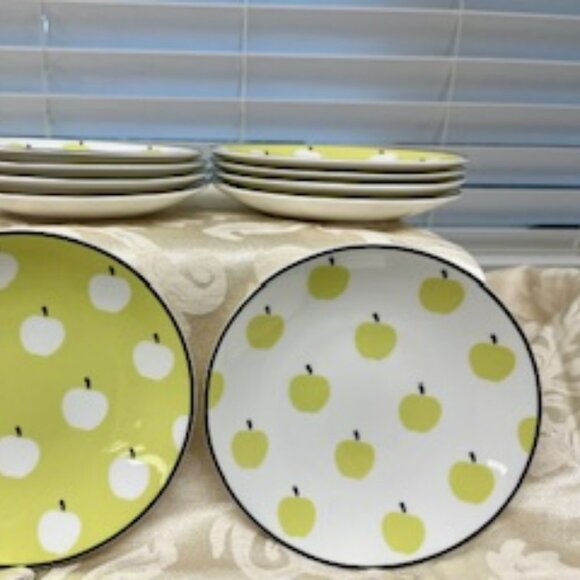 Kate Spade Wickford Orchard 5 3/4" Tidbit Plates - set of 10 - Picture 2 of 3